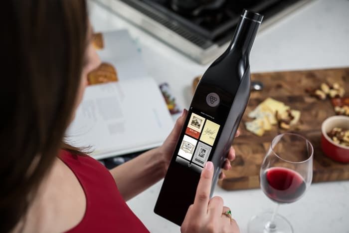 Smart Wine Bottle Kuvee Wifi Iot - Kuvee Bottle - HD Wallpaper 