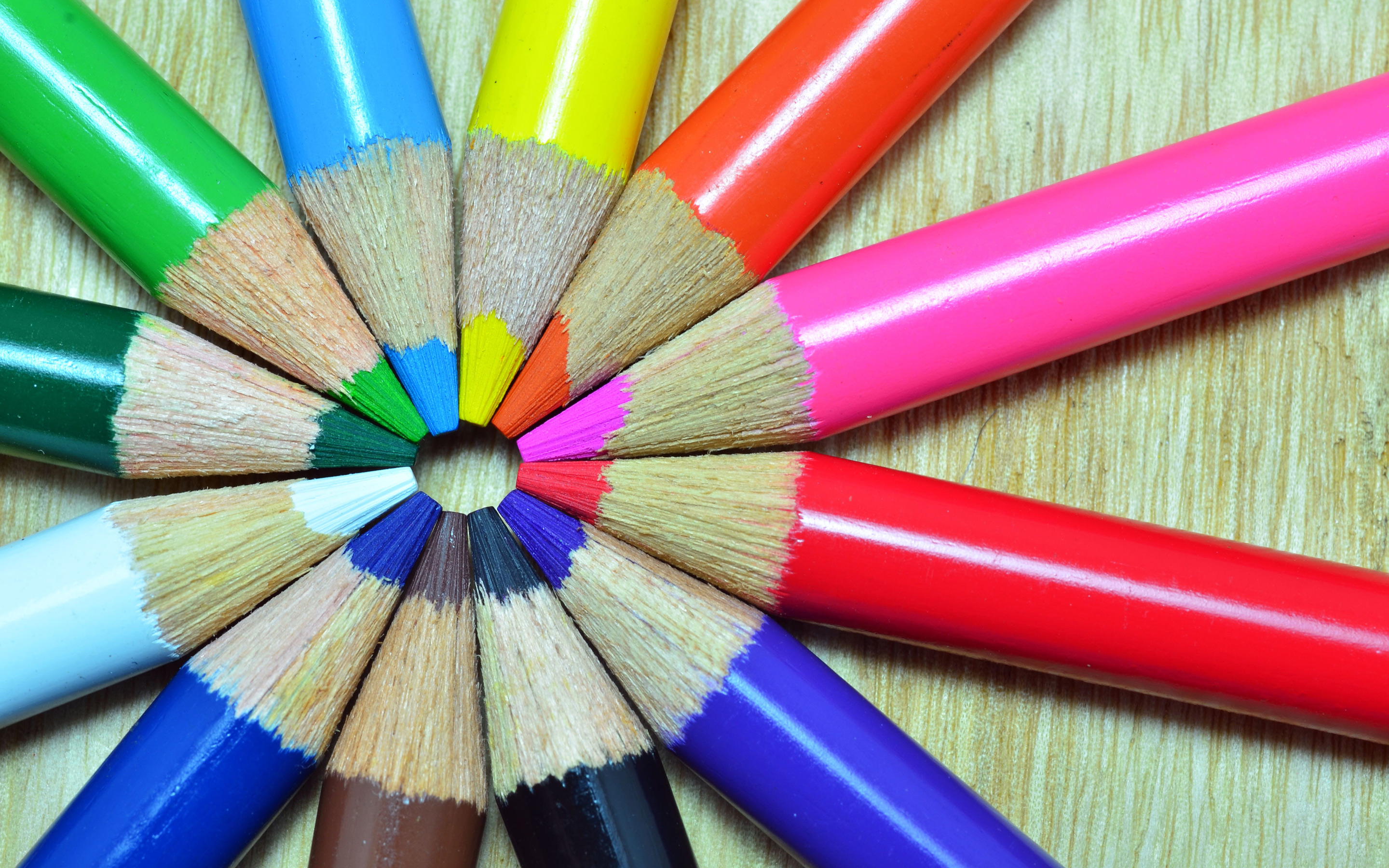 Colored Pencils Round Wallpaper - Laptop Wallpapers For Art Pencil Hd -  2880x1800 Wallpaper 