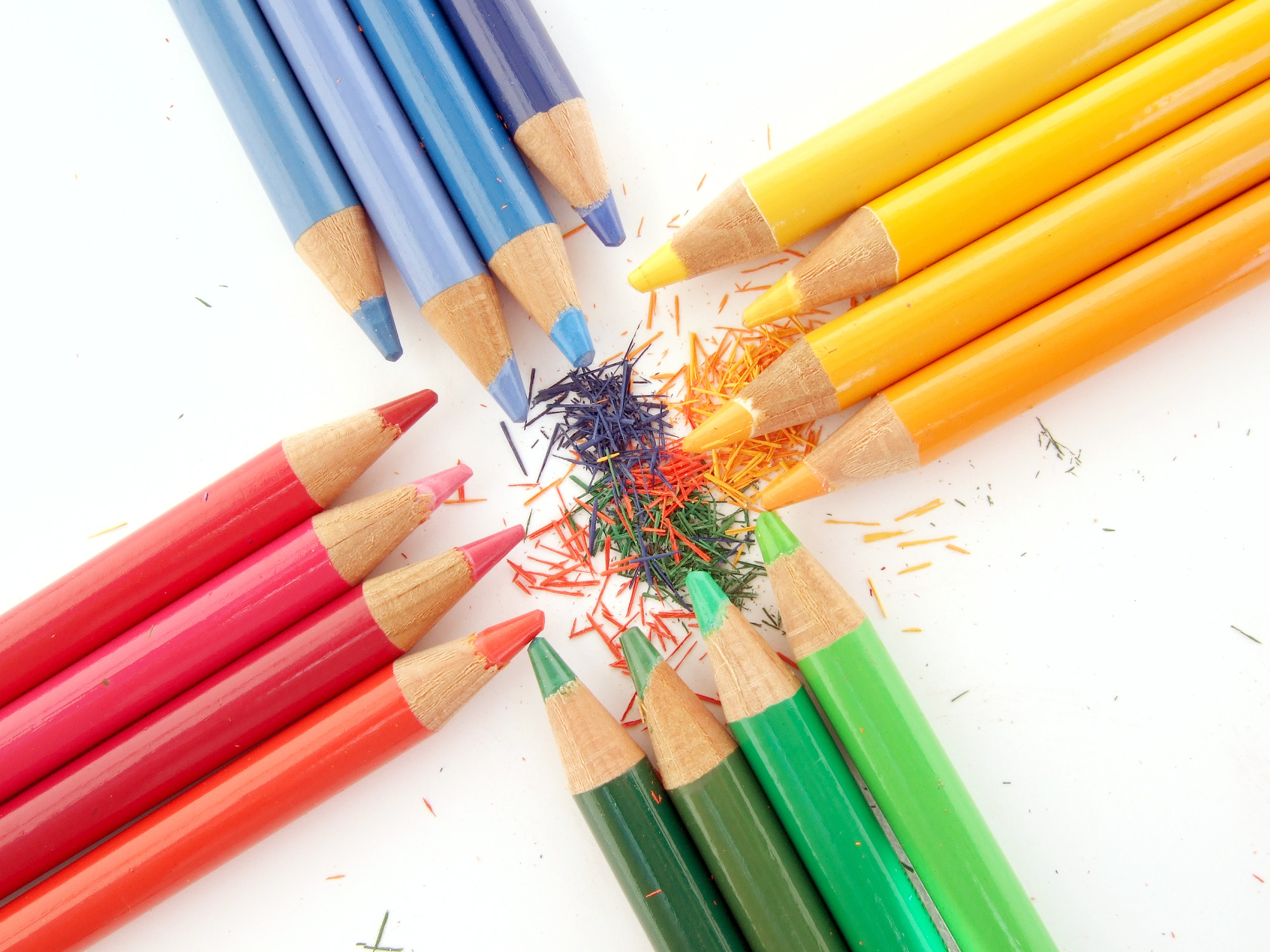 Colored Pencils - Wallpaper - HD Wallpaper 