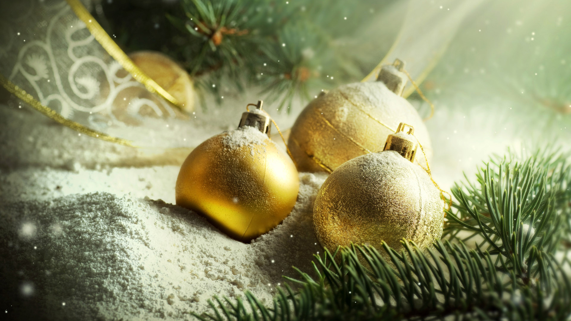 Christmas Ornaments Wallpaper - HD Wallpaper 