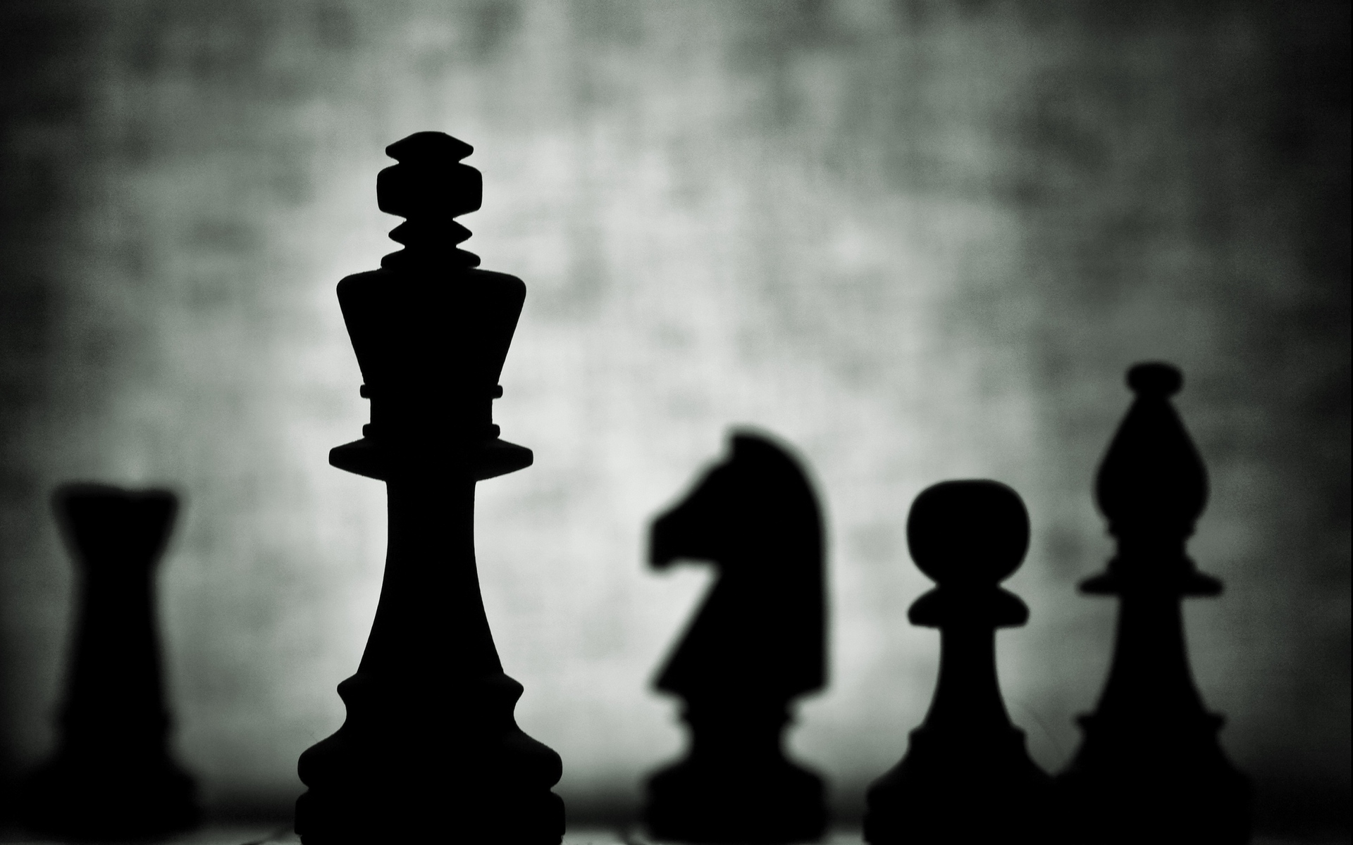 Wallpaper Chess, Figures, Dark, Game, King - King Wallpaper Hd For Mobile - HD Wallpaper 