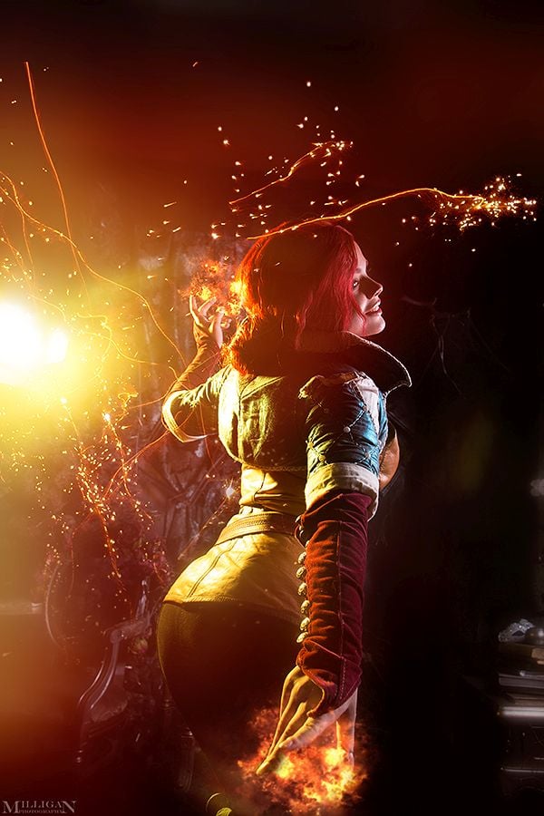 Triss Cosplay - HD Wallpaper 