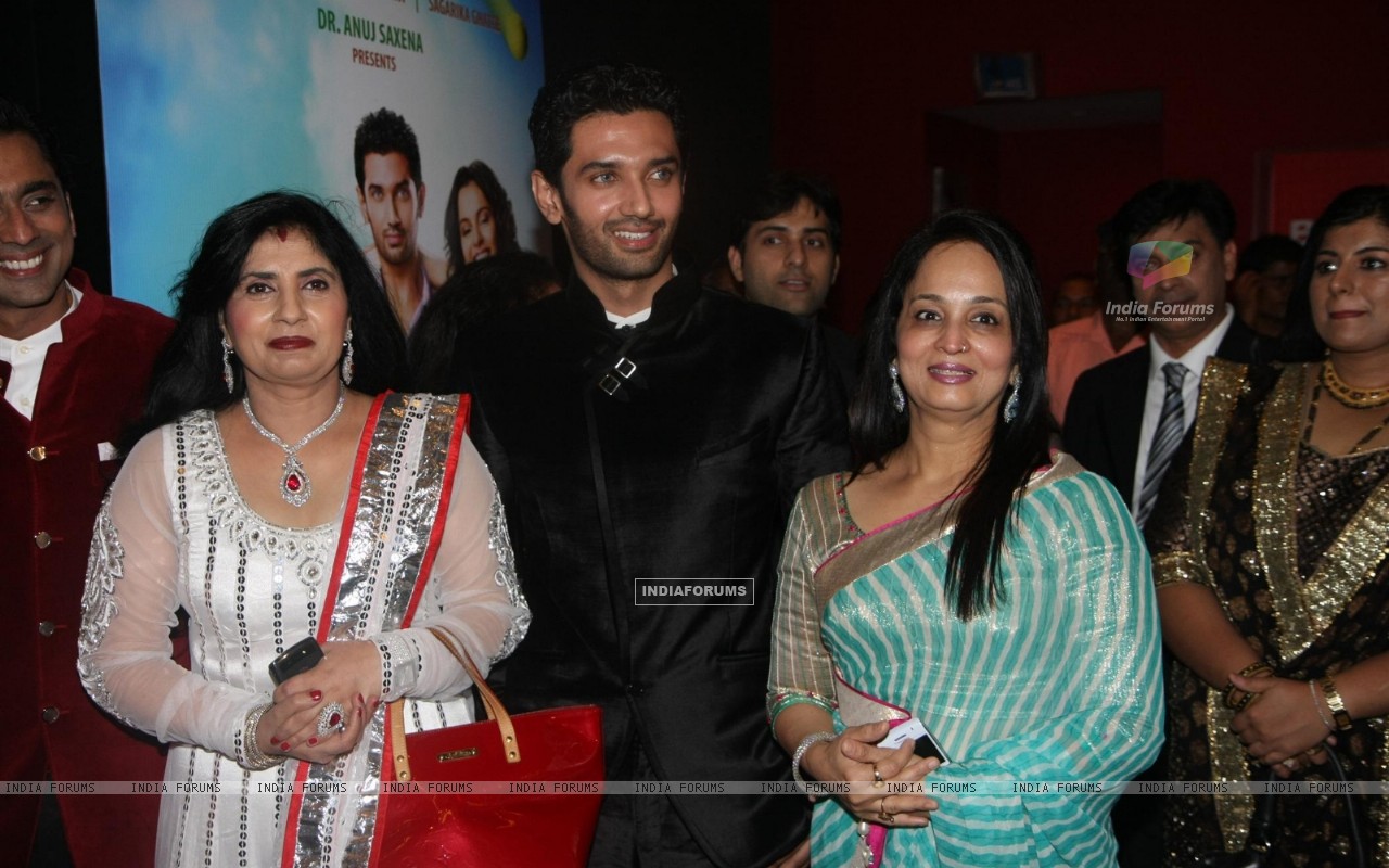 Party - HD Wallpaper 