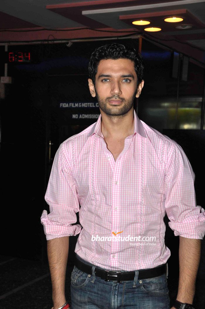 Chirag Paswan Promotes Miley Naa Miley Hum - Hot Pics Of Chirag Paswan - HD Wallpaper 