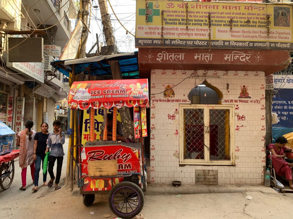 Chirag Dilli Village - HD Wallpaper 