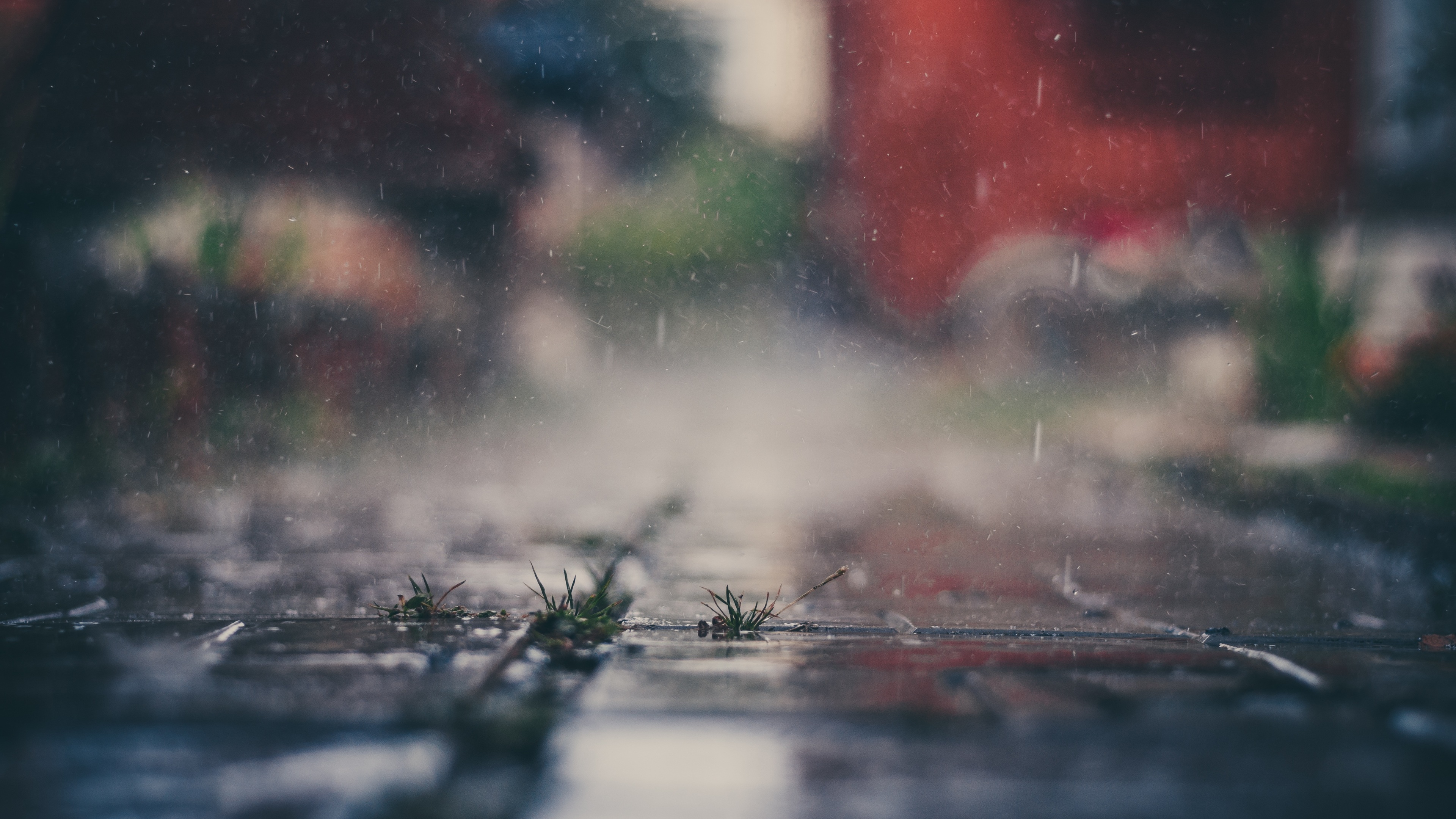 Smoke Rain Water Outdoors 4k - 5k Wallpapers Rain - HD Wallpaper 