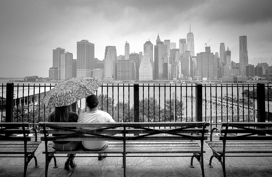 Brooklyn, United States, 130 Furman St, Rain, Couple, - HD Wallpaper 