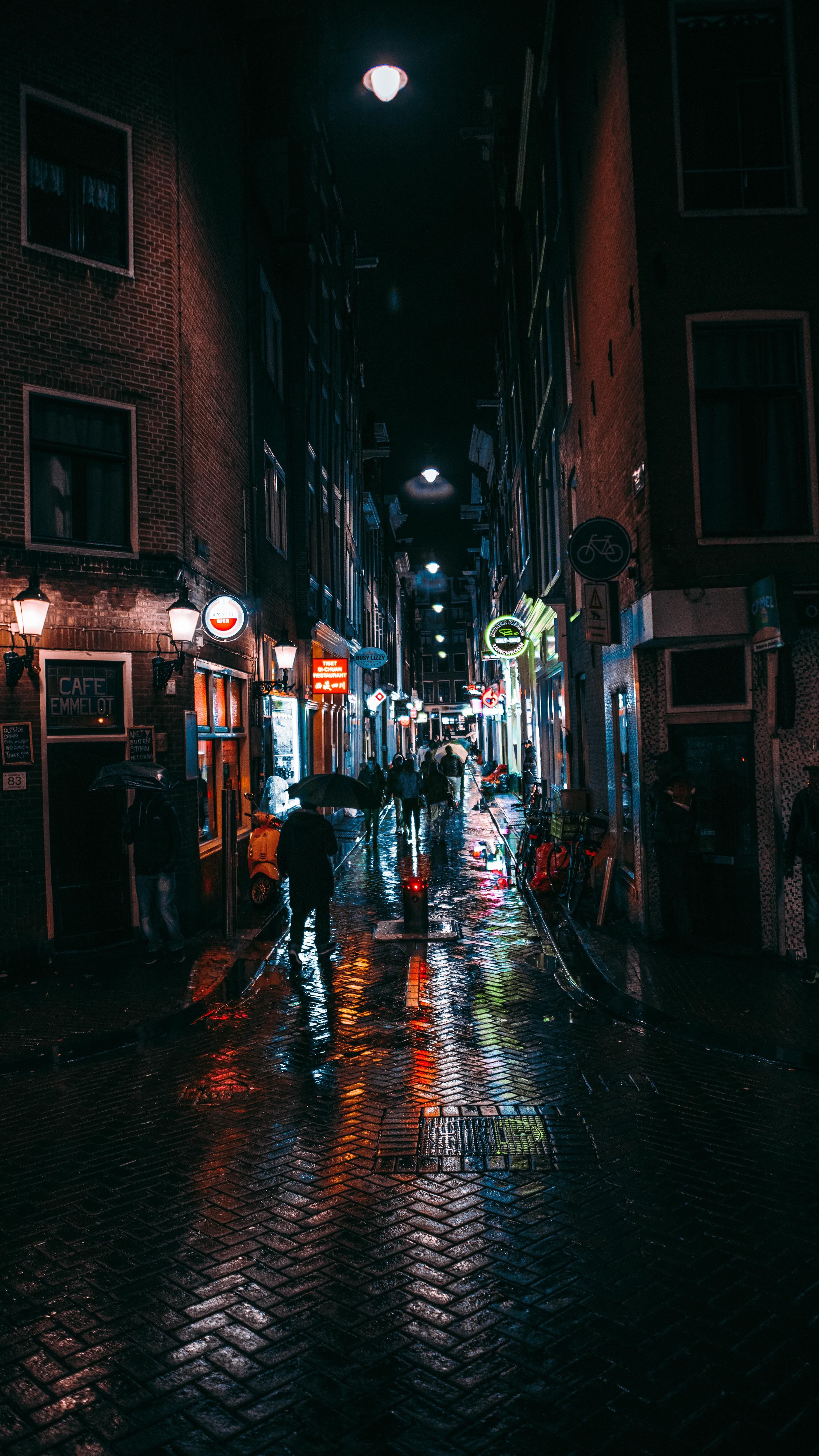 Amsterdam Streets At Night - HD Wallpaper 