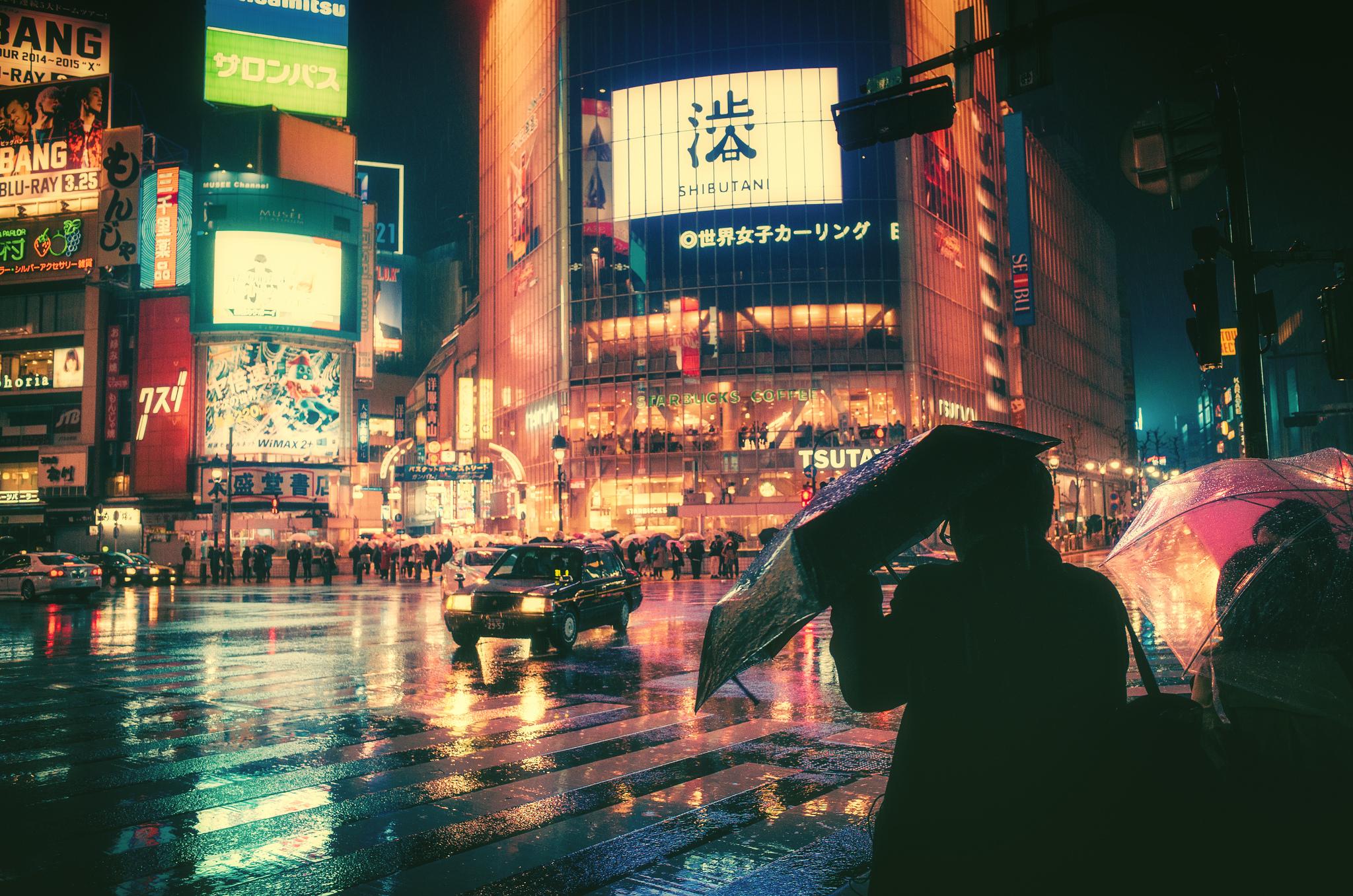 Rainy City Wallpaper - HD Wallpaper 