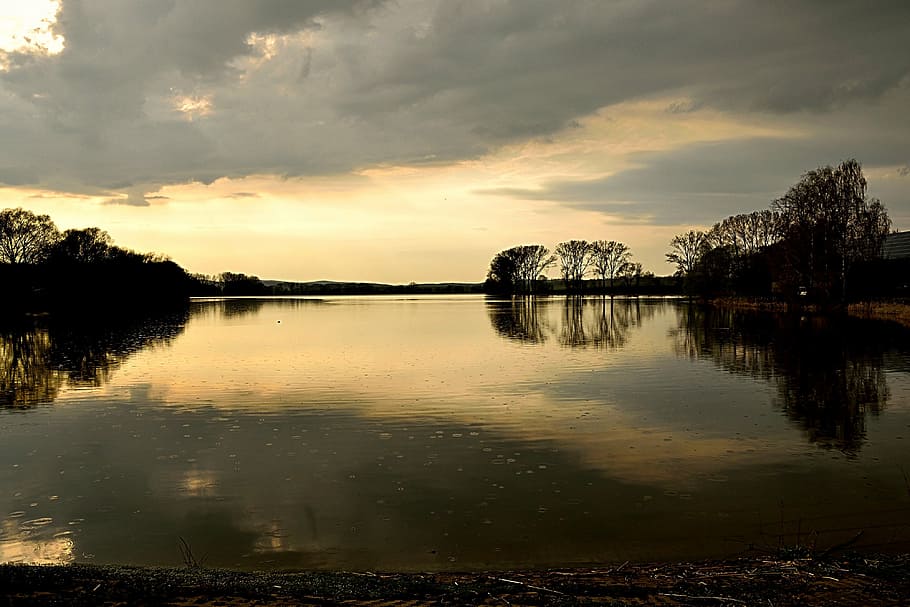 Lake, Thunderstorm, Rain, Mood, Mystical, Rainstorm, - Reflection - HD Wallpaper 