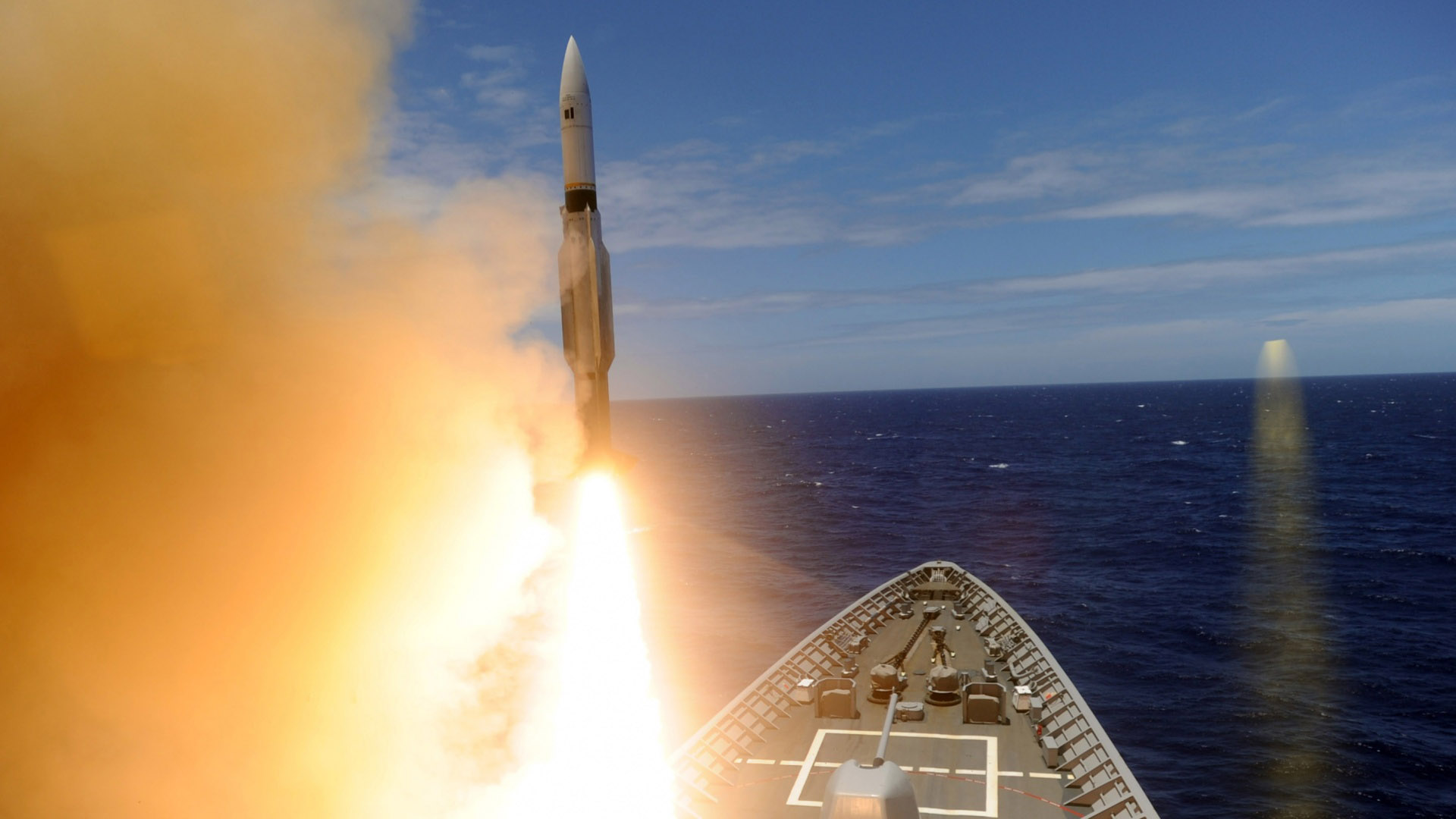 Download Uss Lake Erie Cg-70 Cruiser Wallpaper - Uss Lake Erie (cg-70) - HD Wallpaper 