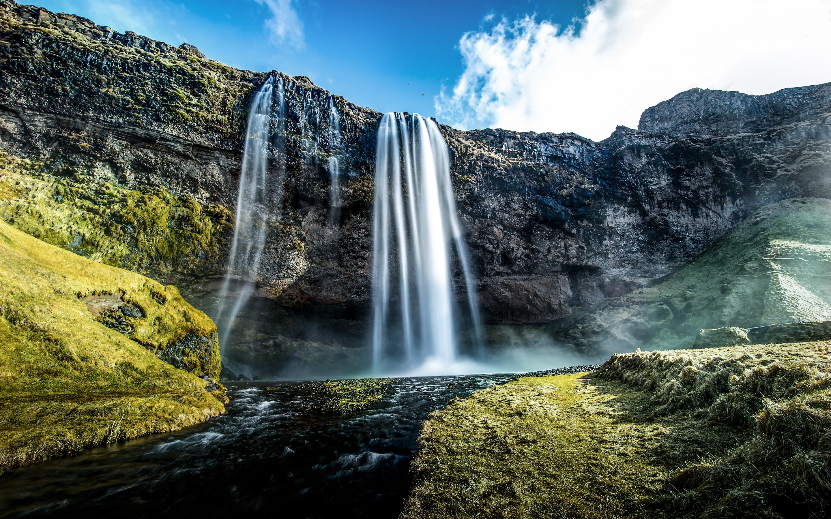Seljalandsfoss Waterfalls Iceland - Hd Wallpaper Iceland - HD Wallpaper 