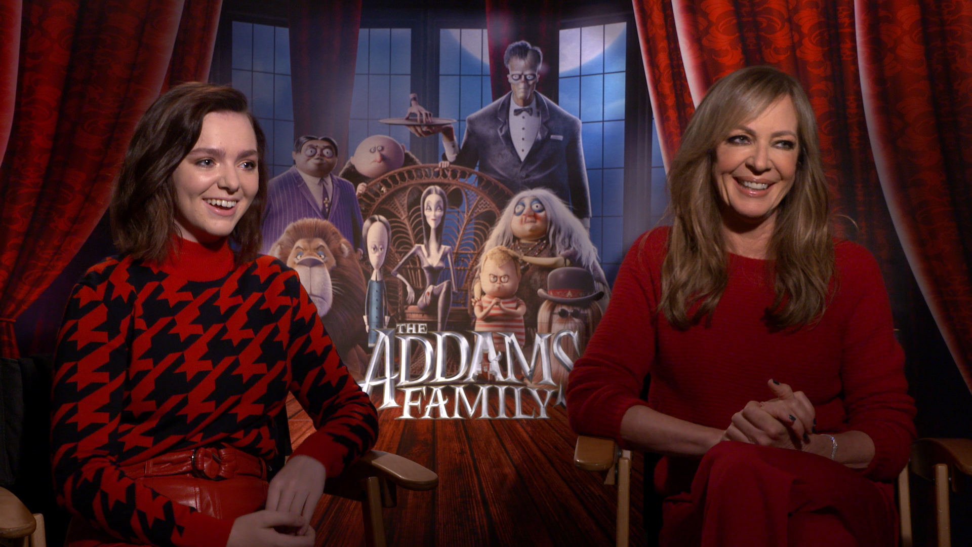 Chloë Grace Moretz Addams Family - HD Wallpaper 