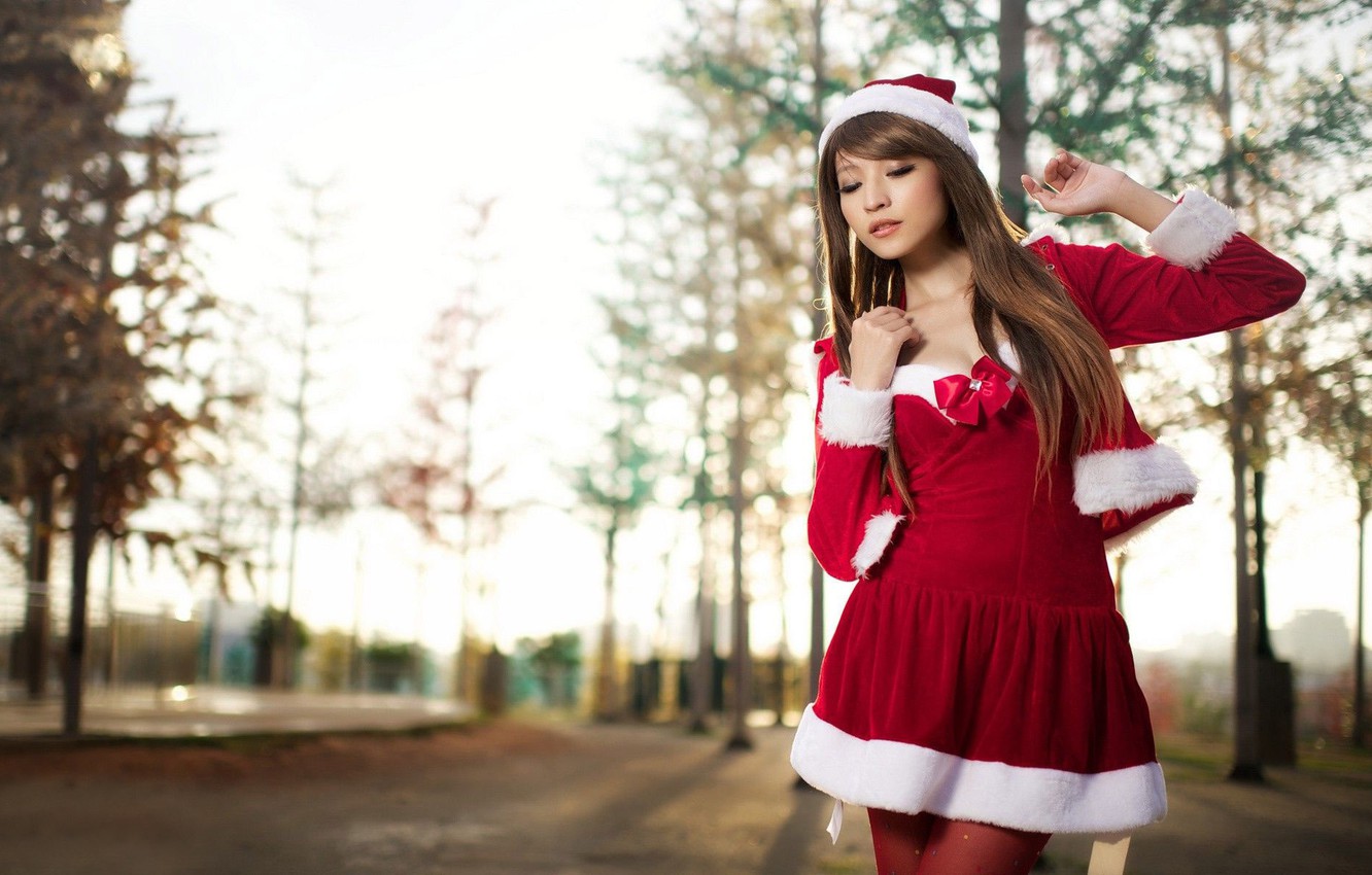 Photo Wallpaper Road, Look, Girl, Sweetheart, Maiden, - Asian Women Christmas - HD Wallpaper 