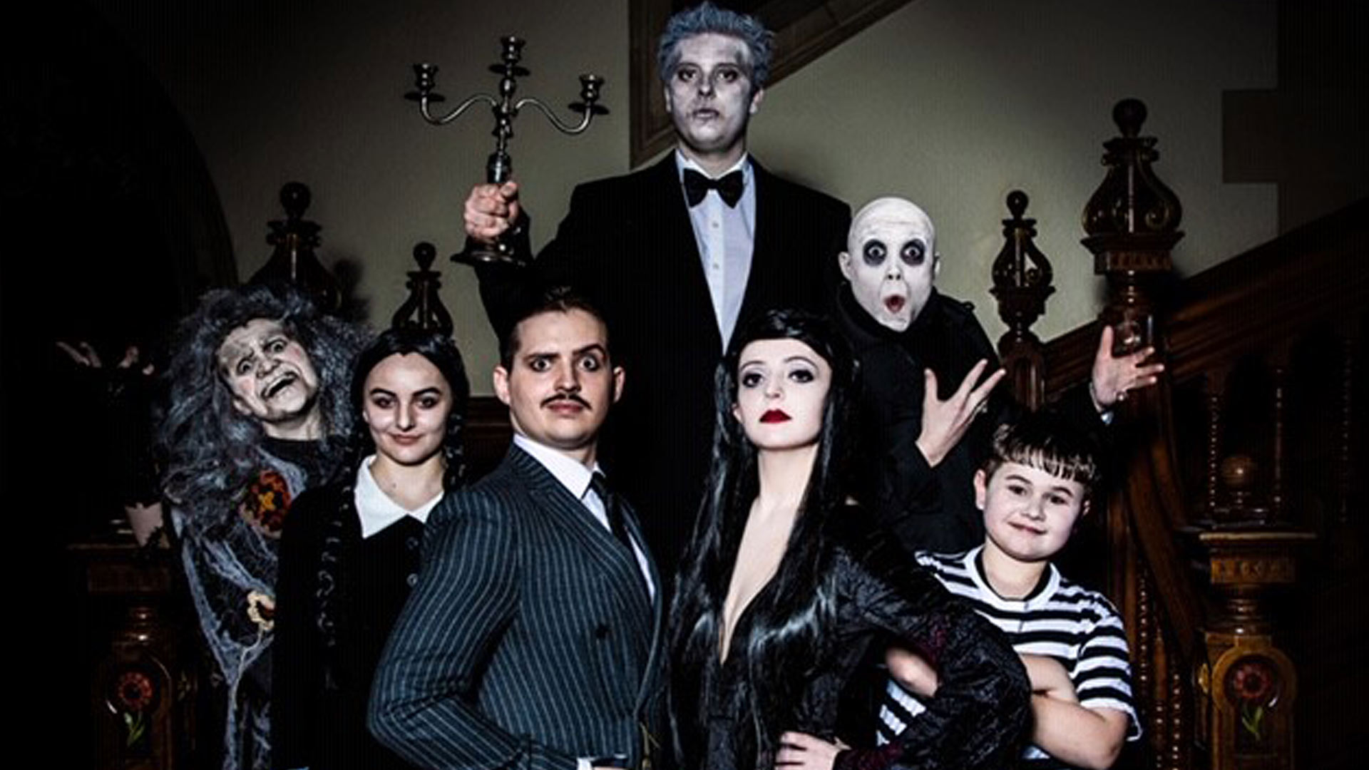 Addams Family - HD Wallpaper 
