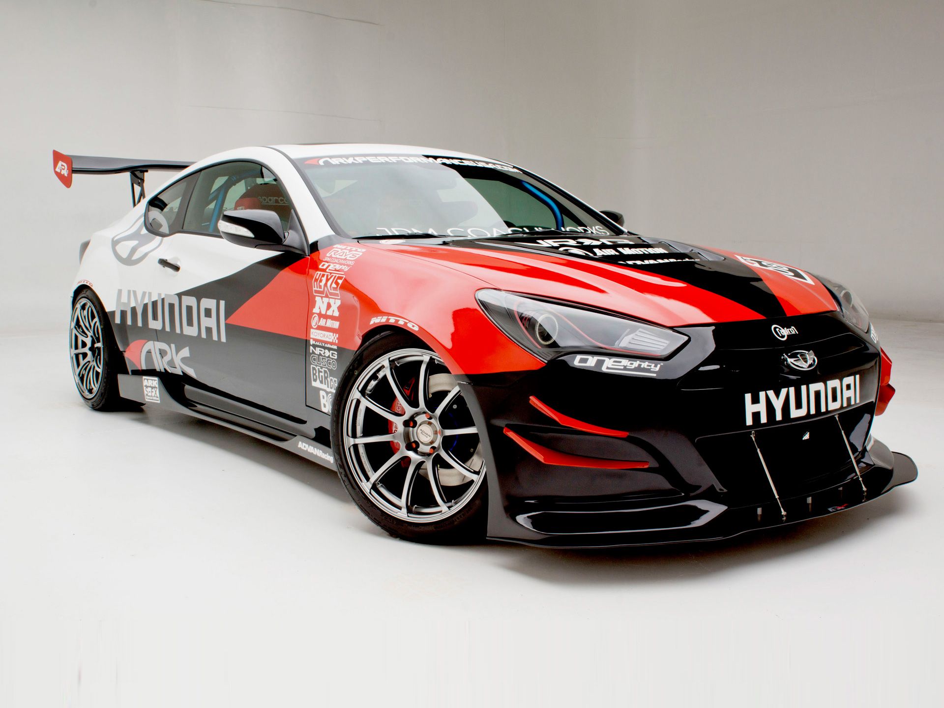 2012 Hyundai Genesis Coupe Racing - HD Wallpaper 