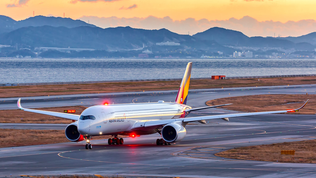 Asiana Airlines A350 Phone - HD Wallpaper 