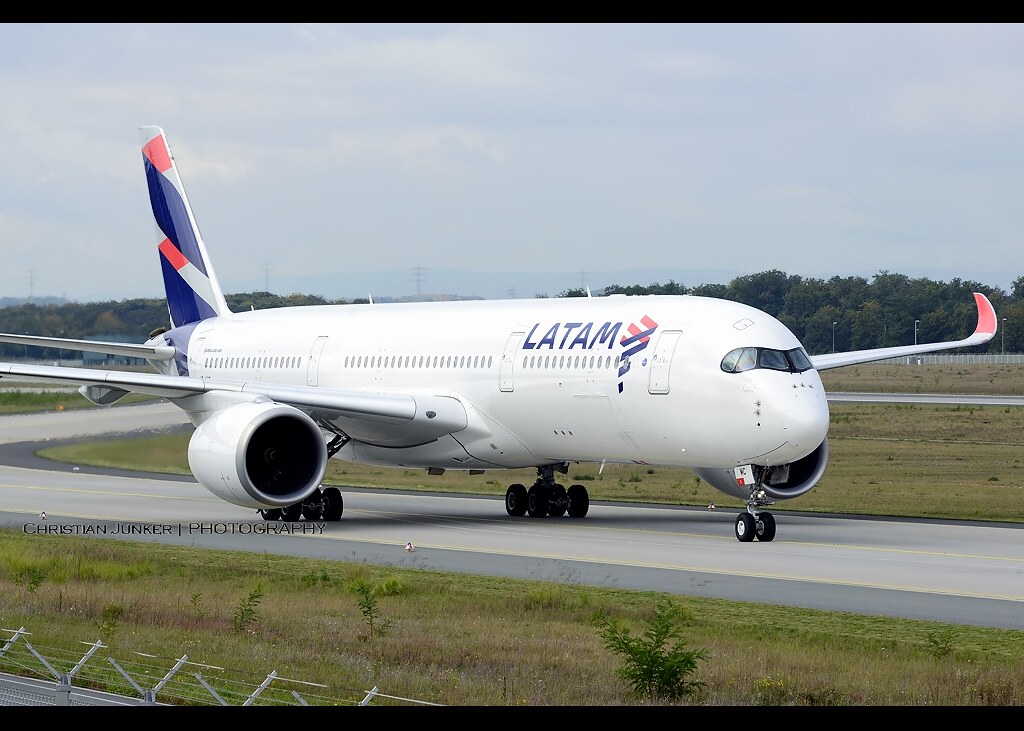 Boeing 767 - HD Wallpaper 