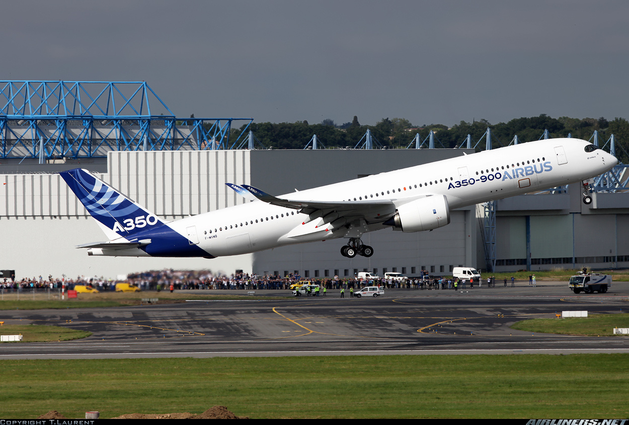 Airbus A350 - HD Wallpaper 