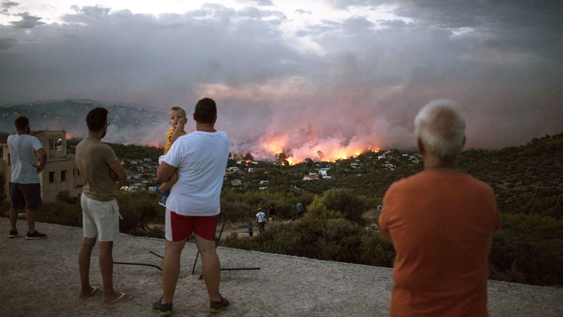 Athens Wildfire - HD Wallpaper 