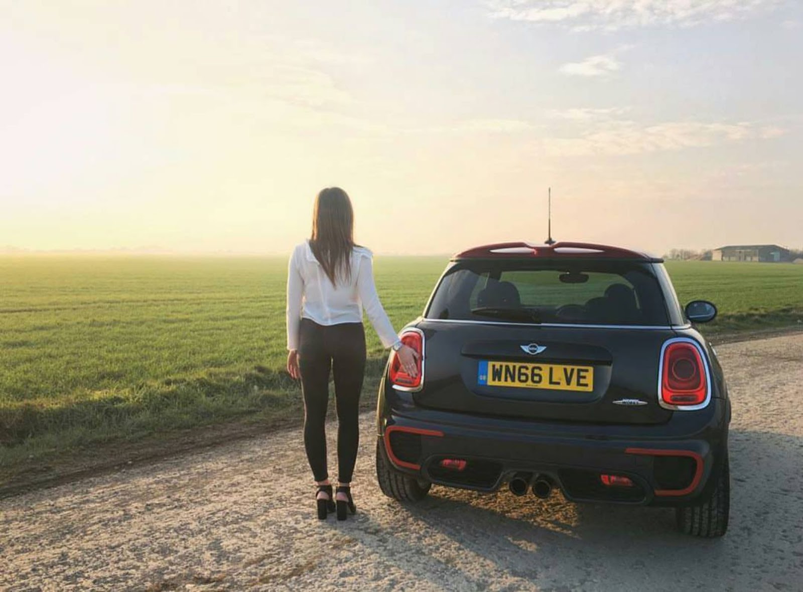 Wallpaper Os Free Download Photo Desktop - Mini Cooper - HD Wallpaper 