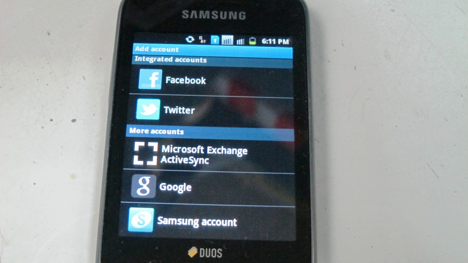 Feature Phone - HD Wallpaper 