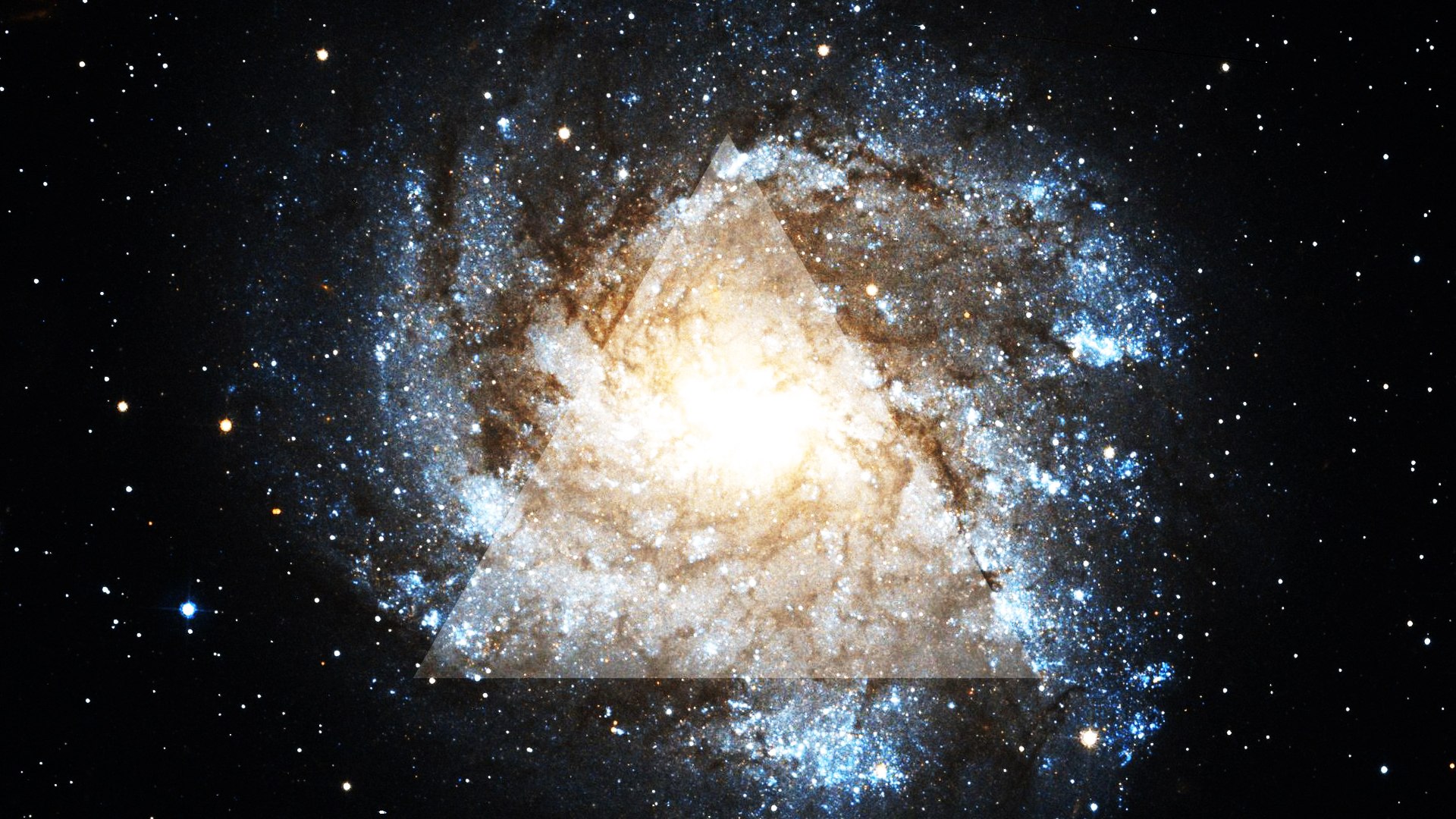 Galaxy M Through Triangles
triangle Hd Desktop Wallpaper - HD Wallpaper 