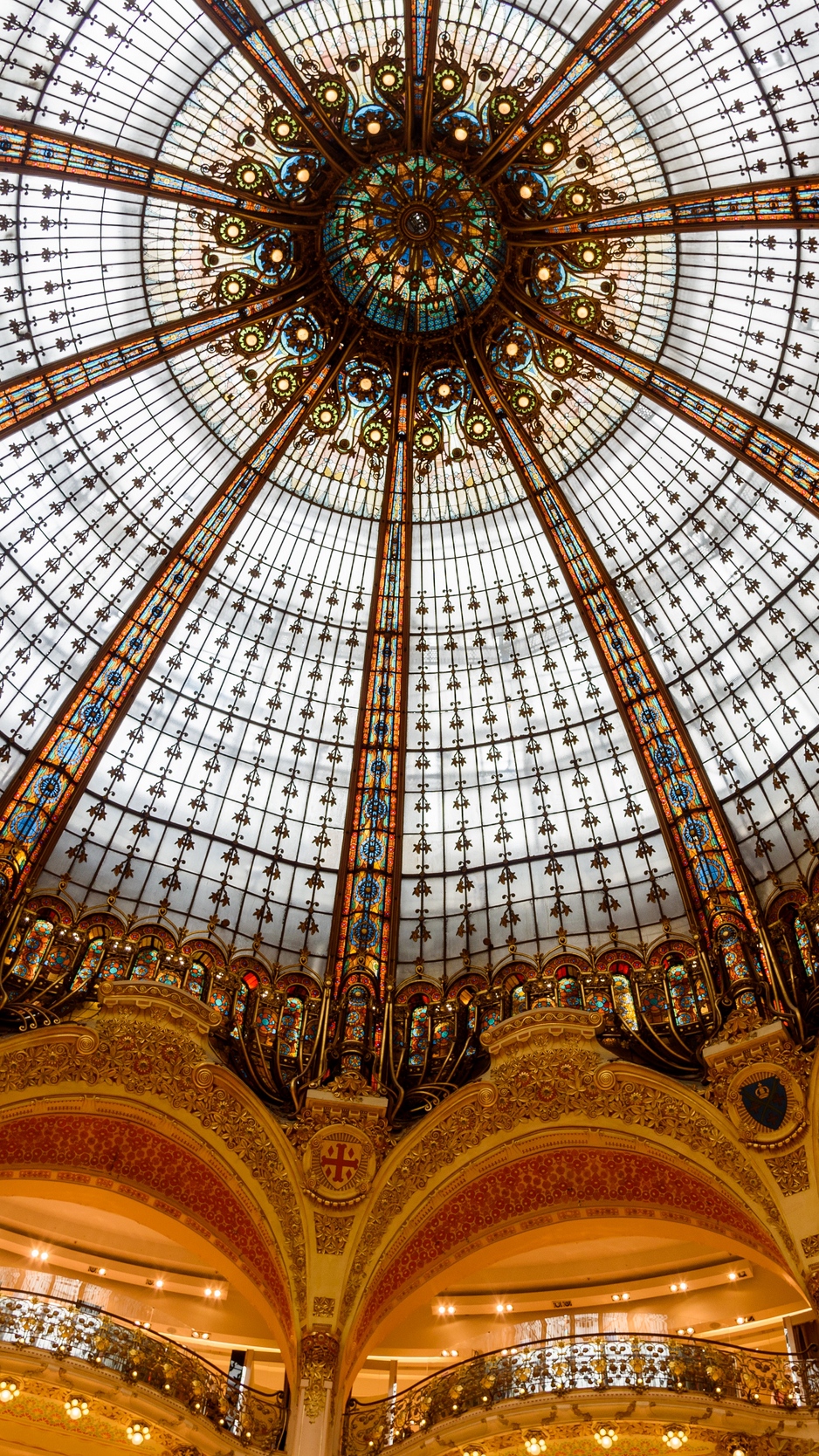 Wallpaper Architecture, Stained Glass, Glass - Galeries Lafayette Store - HD Wallpaper 