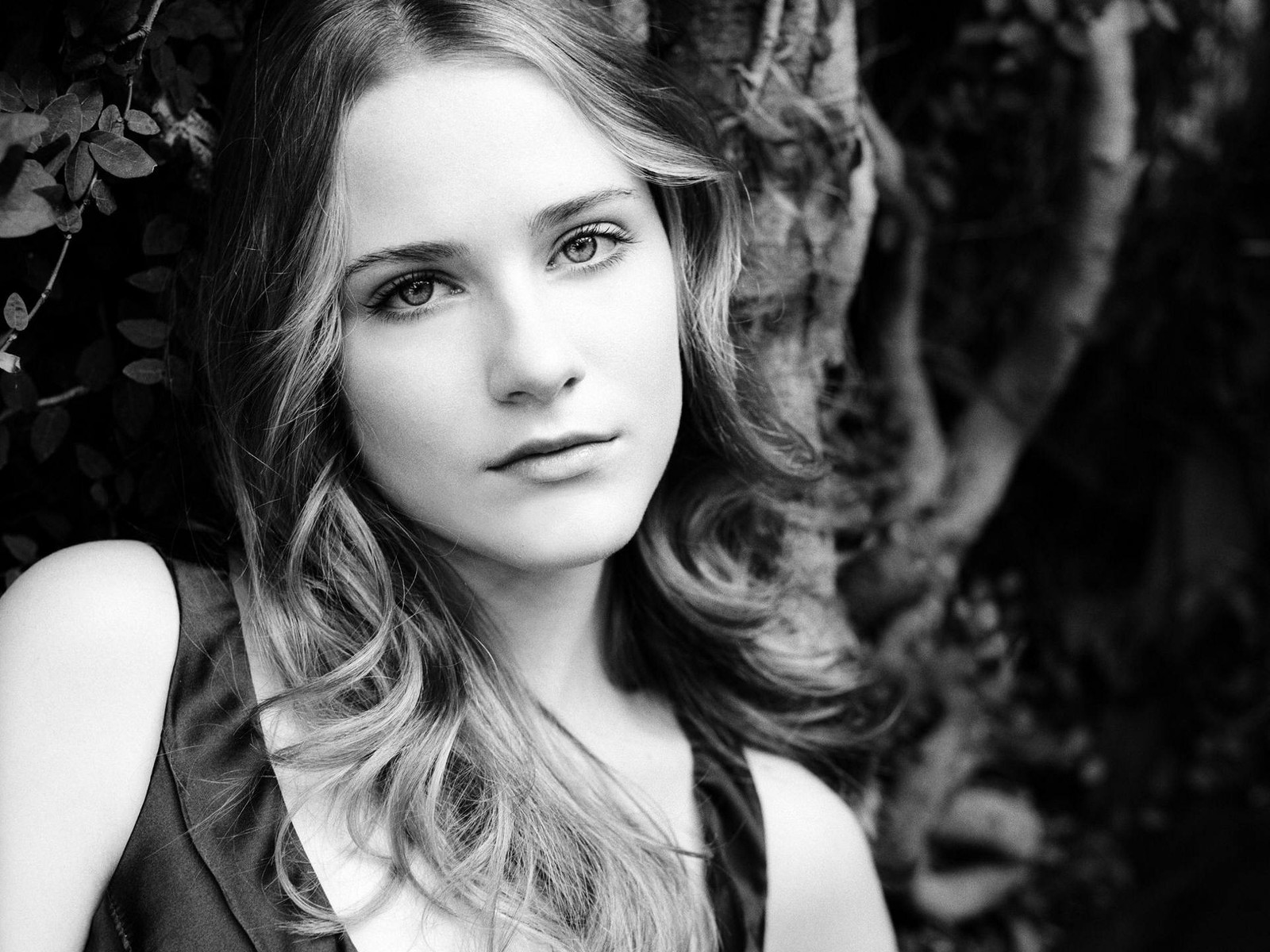 Crying Girl Pictures - HD Wallpaper 