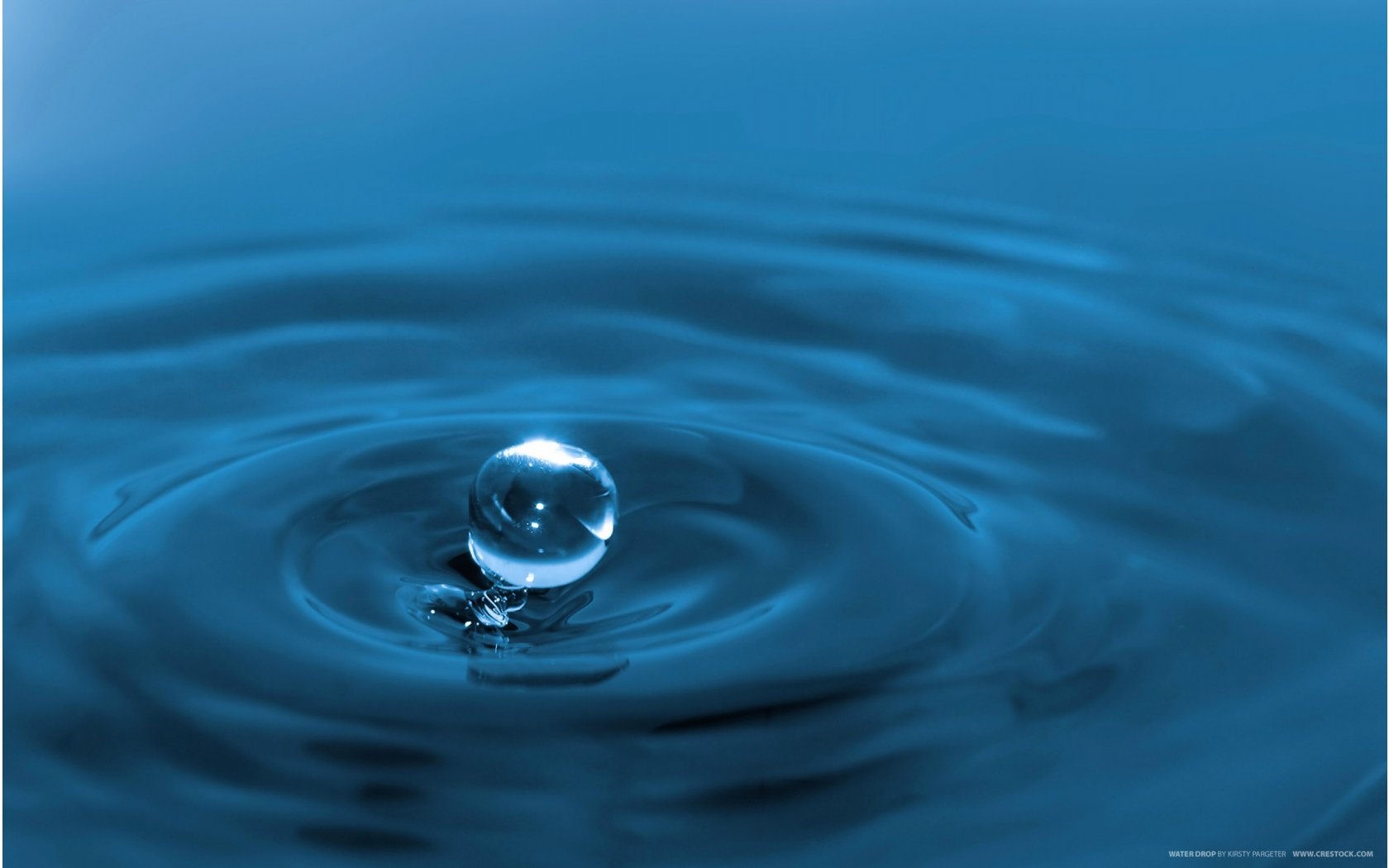 Wallpaper - Drop Of Water And Sea - HD Wallpaper 