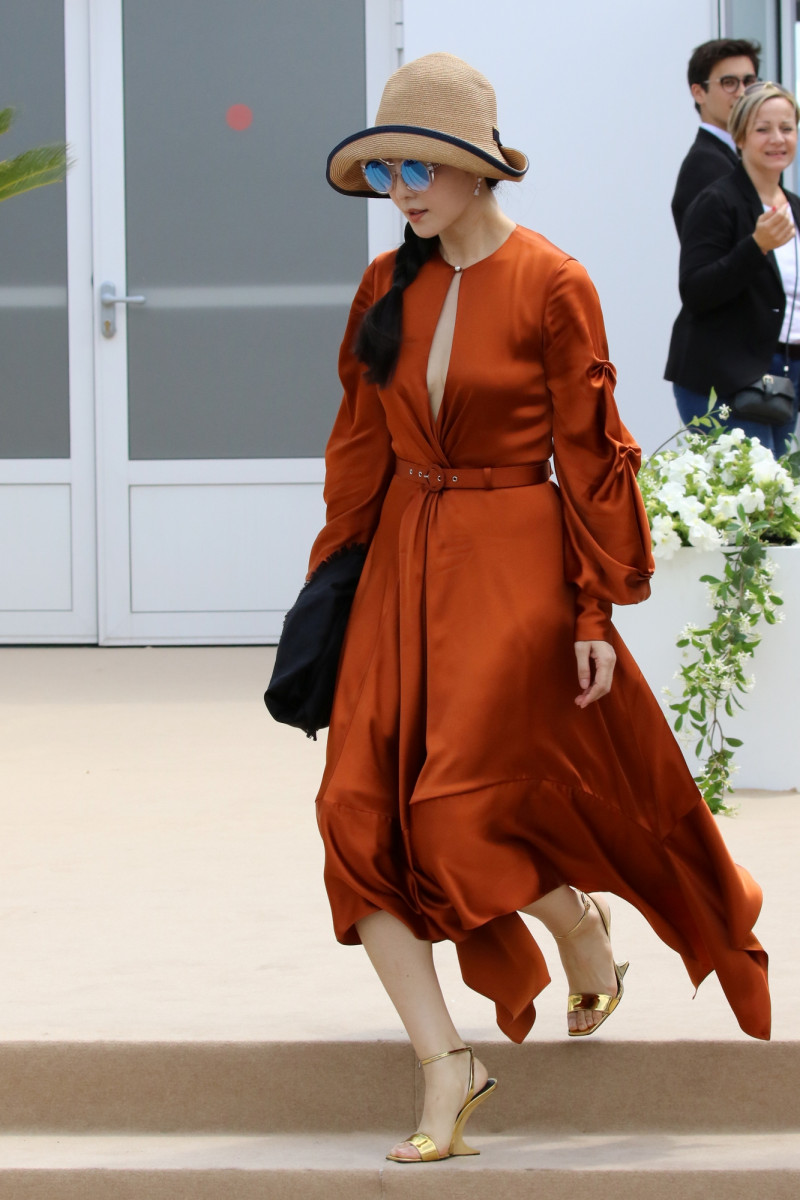 Fan Bing Bing - Fashion Show - HD Wallpaper 