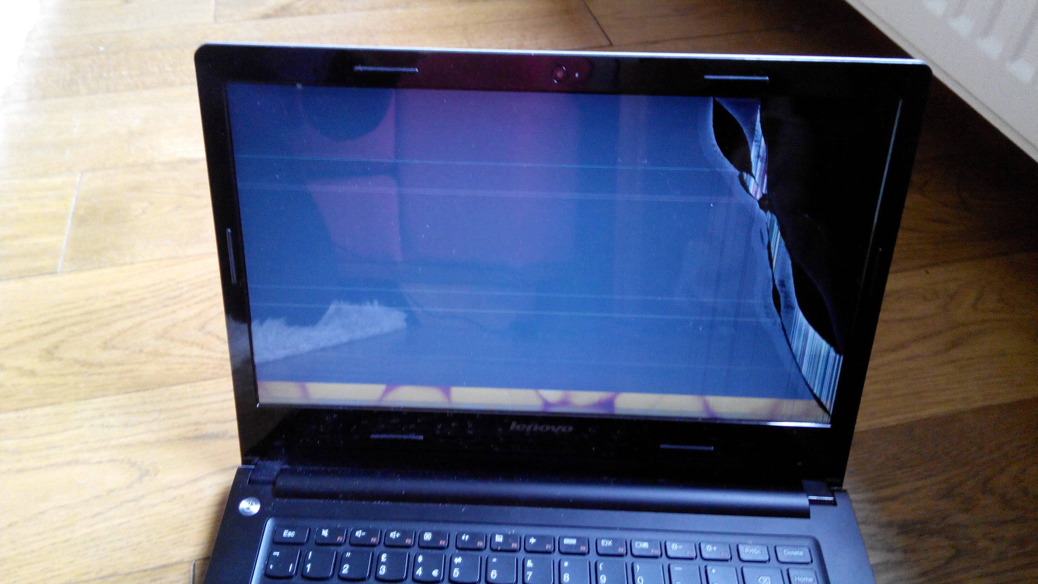 Photo - Broken Laptop Screen - HD Wallpaper 