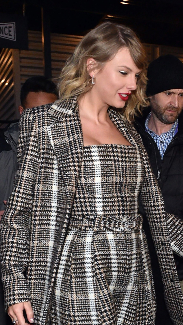 - Like/reblog - Taylor Swift - HD Wallpaper 