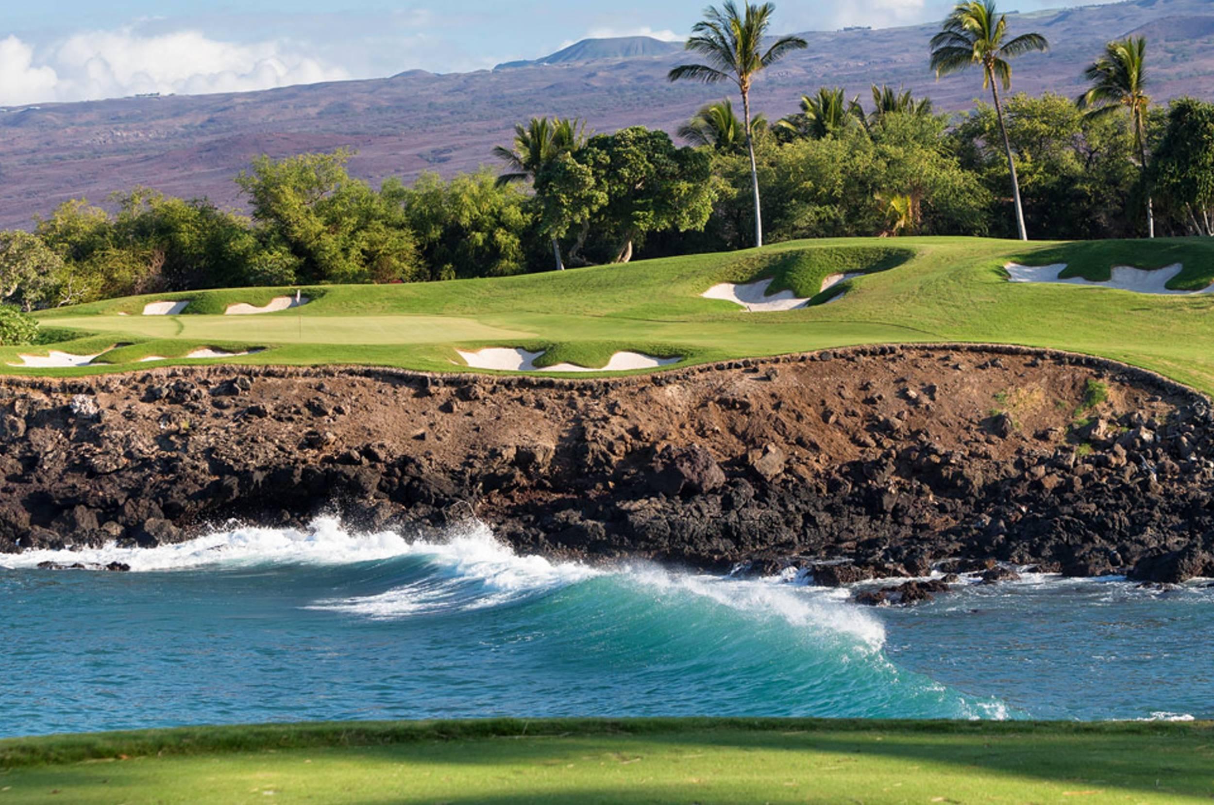 Hawaii Beach Golf Course - 4k Golf Course Backgrounds - HD Wallpaper 