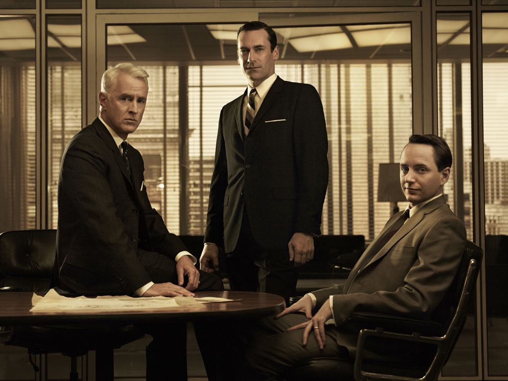 John Slattery As Roger Sterling, Jon Hamm As Don Draper, - Mad Men Annie Leibovitz - HD Wallpaper 