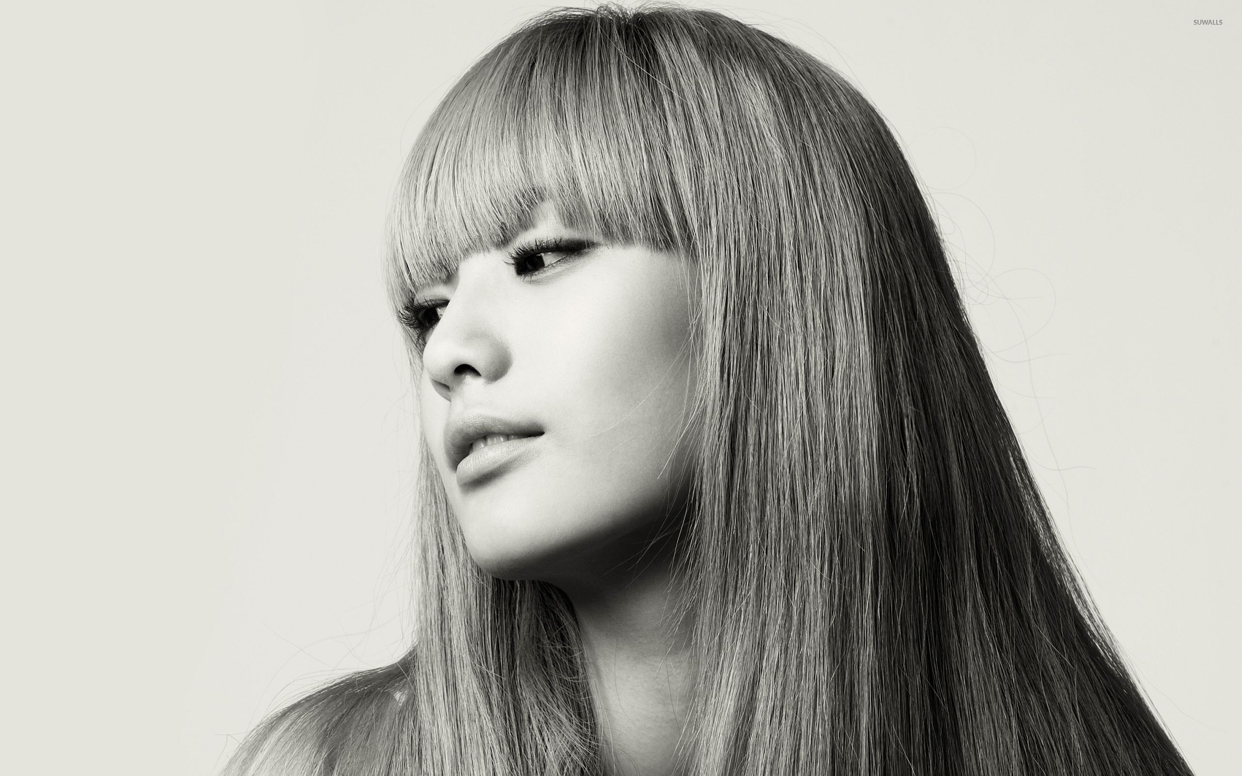 Long Bangs Korean Hairstyle Woman - HD Wallpaper 