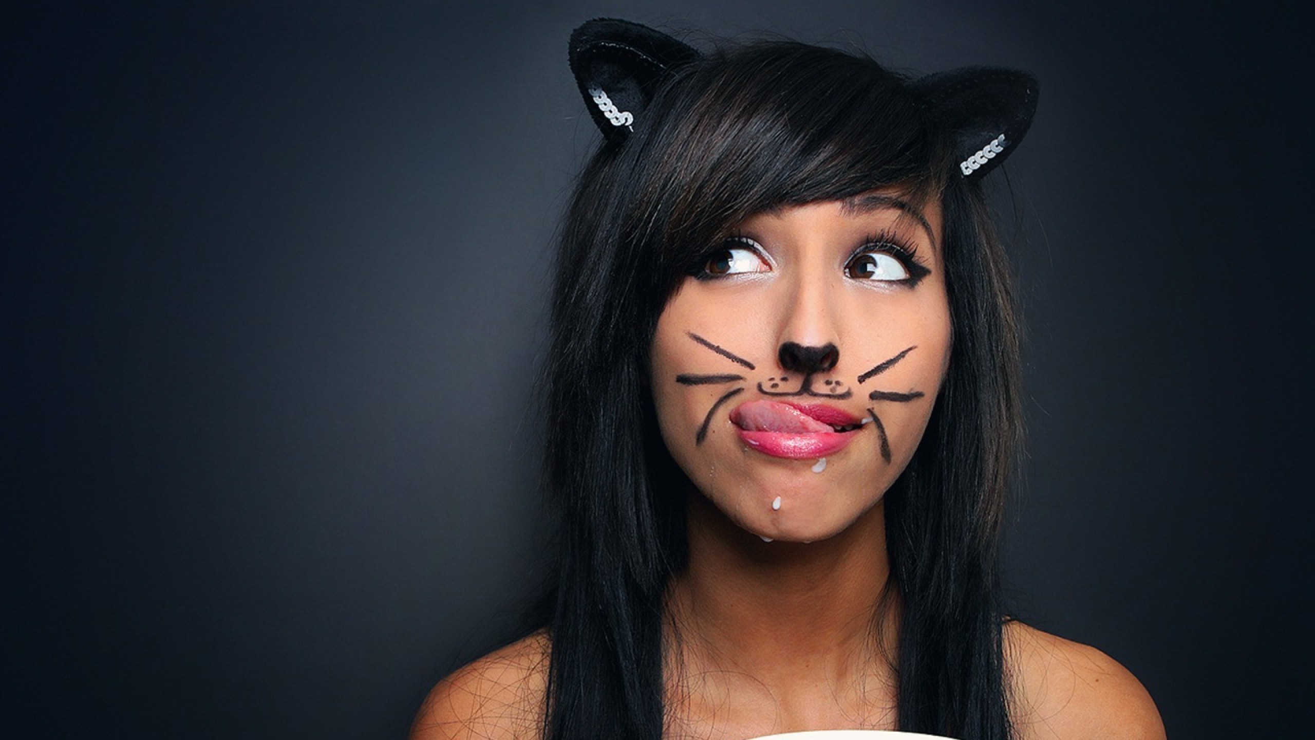 Tiger Whiskers On Face - HD Wallpaper 
