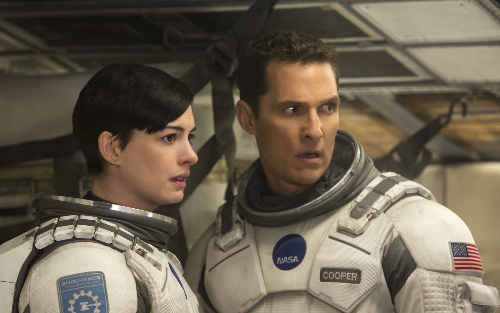 Wallpaper Of Interstellar, Matthew Mcconaughey, Anne - Matthew Mcconaughey Y Anne Hathaway - HD Wallpaper 