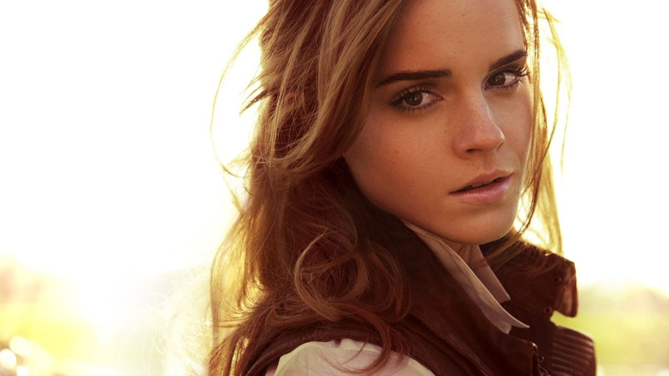 Emma Watson Hot Meme - HD Wallpaper 