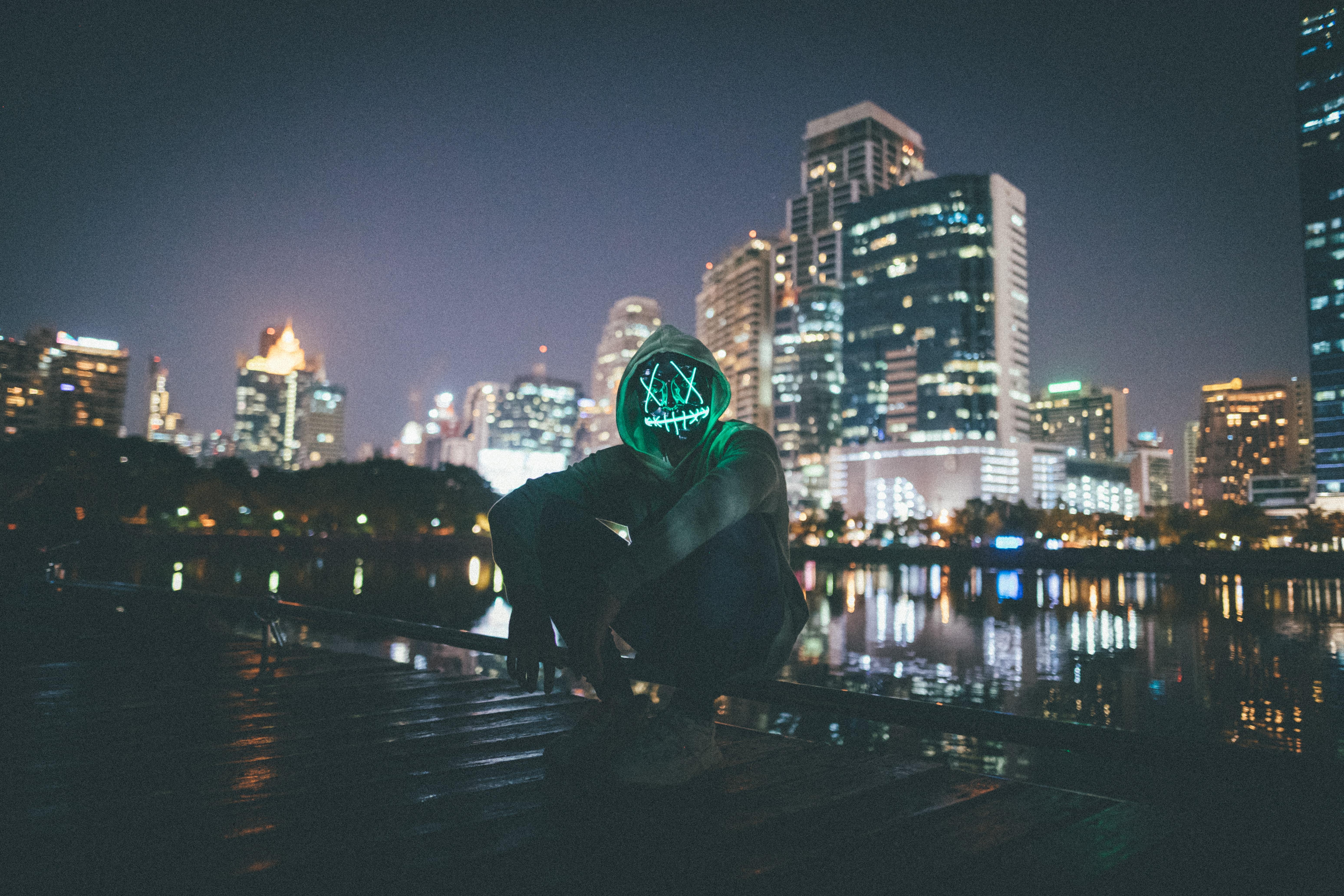 Man, Neon Mask, Mask, Dark, Night City - Wallpaper - HD Wallpaper 