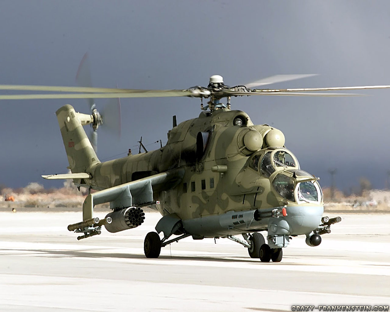 Aircraft Crazy Frankenstein 176452 Wallpaper Wallpaper - Mi 24 Helicopter - HD Wallpaper 