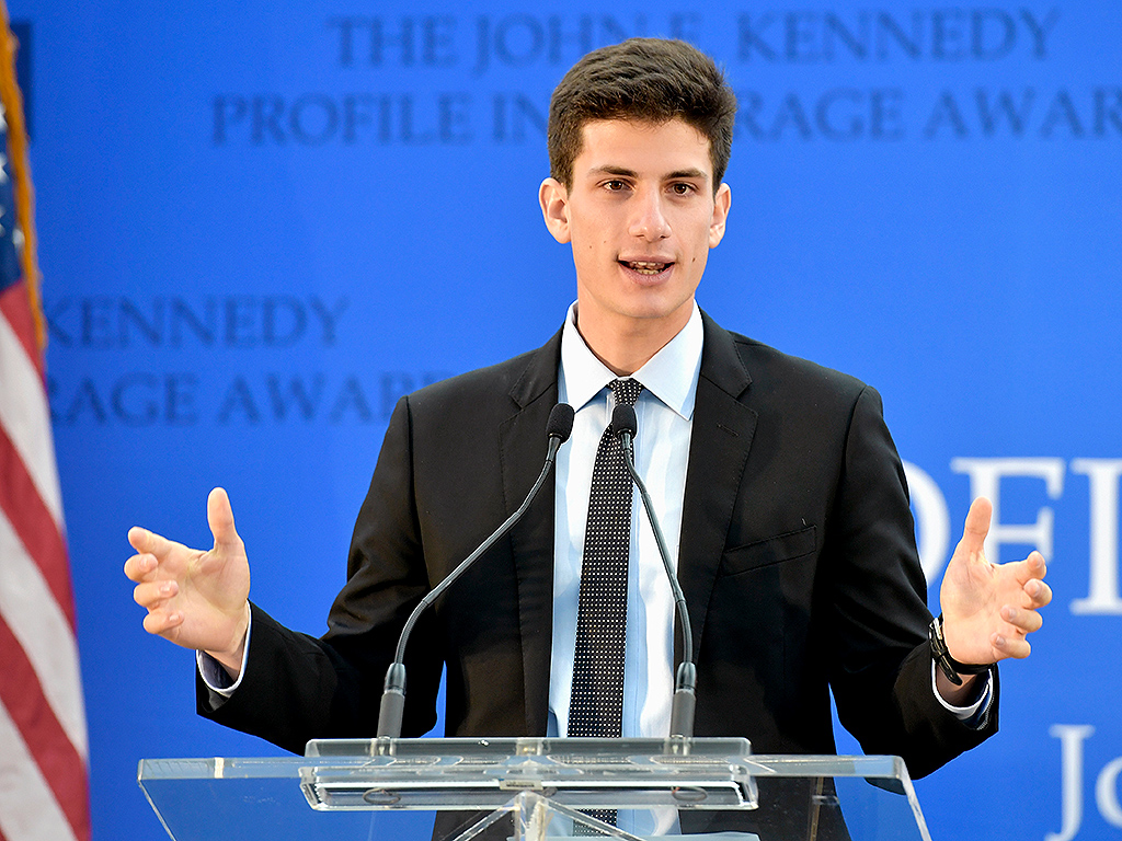 Jfk Grandson - HD Wallpaper 