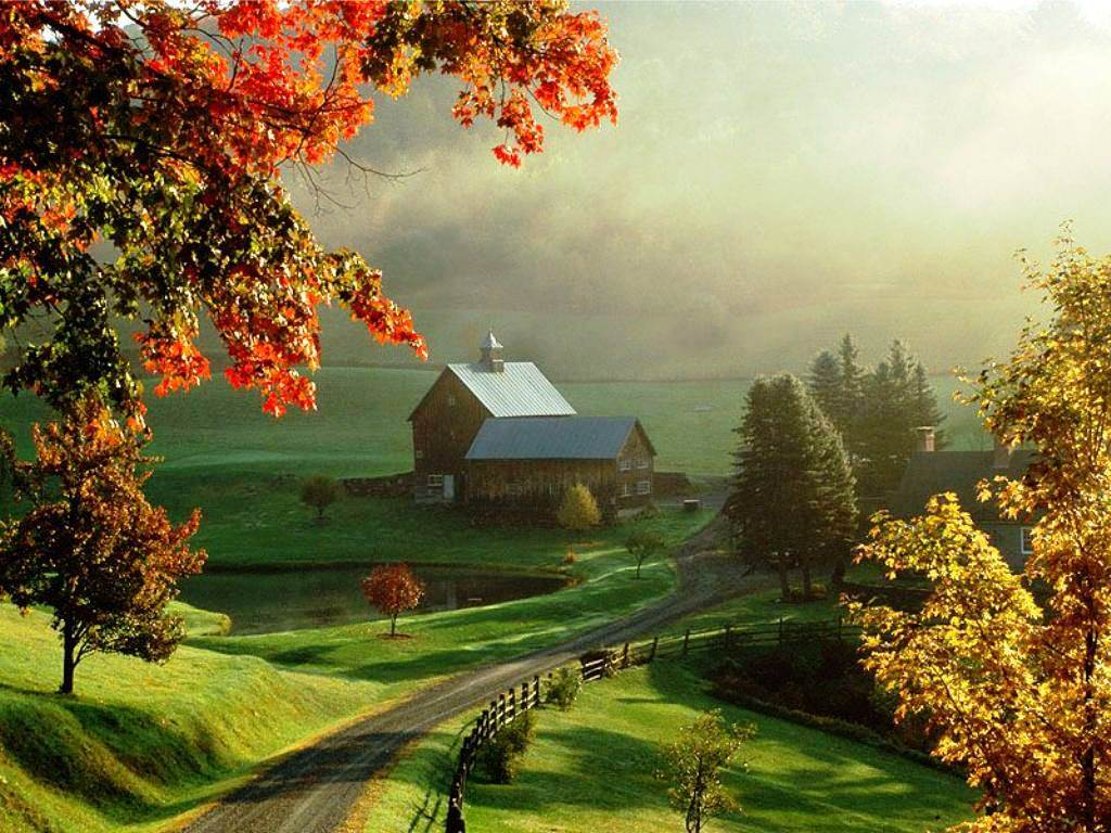 Funny Thanksgiving Desktop Wallpaper - Beautiful Farm - HD Wallpaper 