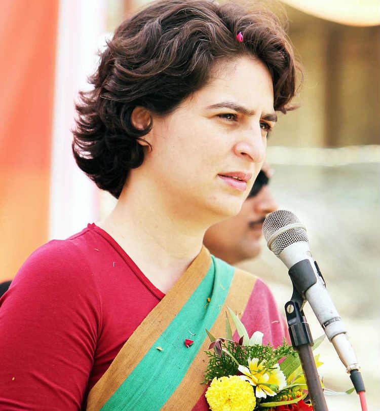 Priyanka Gandhi Case Register Against Person For Making - Priyanka Gandhi Hd Png - HD Wallpaper 