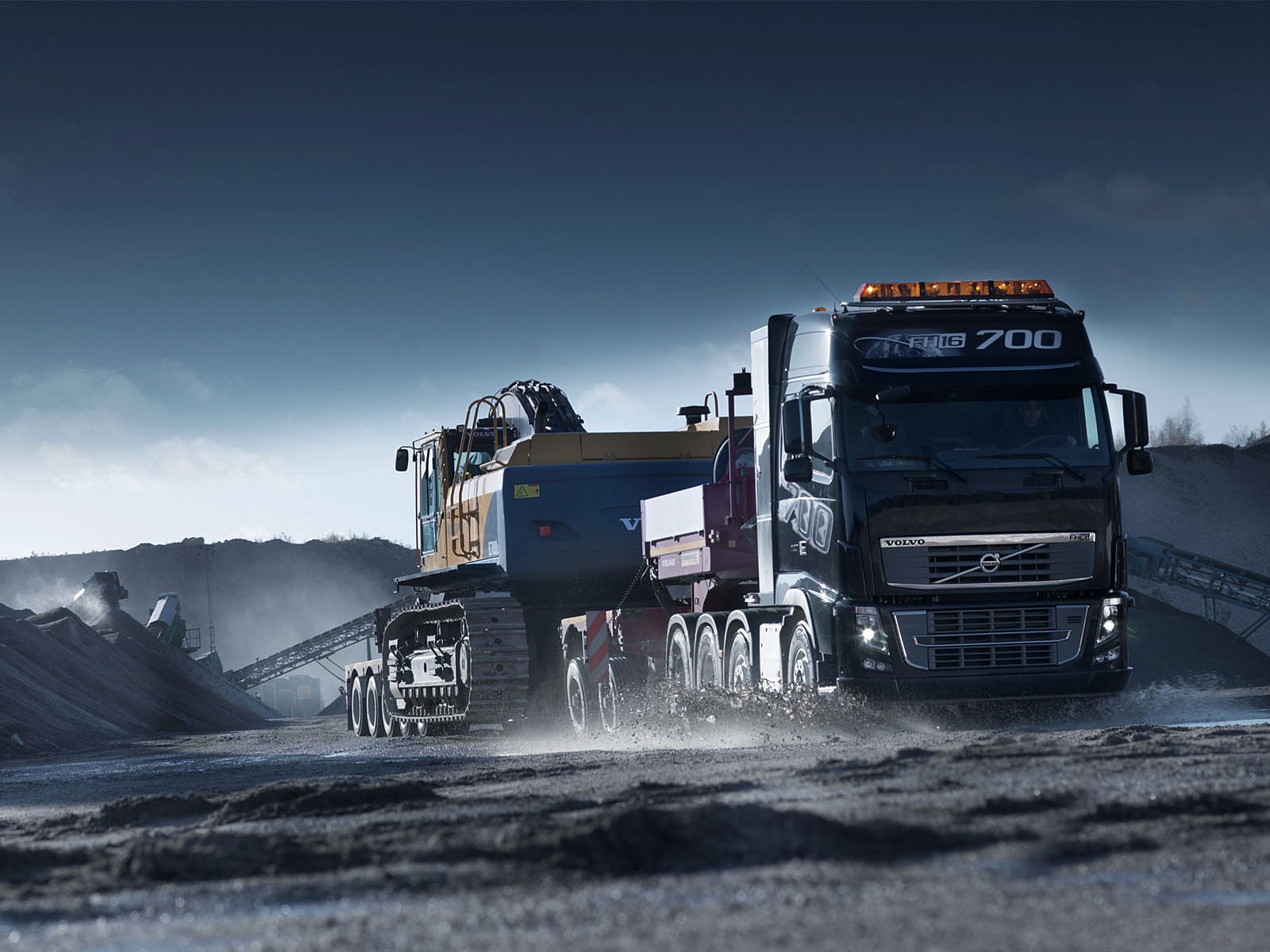 Big Truck Desktop Wallpaper - Plano De Fundo Carreta - HD Wallpaper 