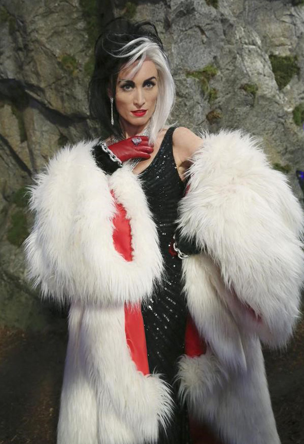 Once Upon A Time Cruella De Vil - HD Wallpaper 