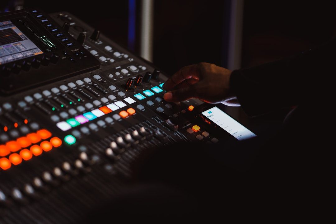 Studio Mixer - HD Wallpaper 