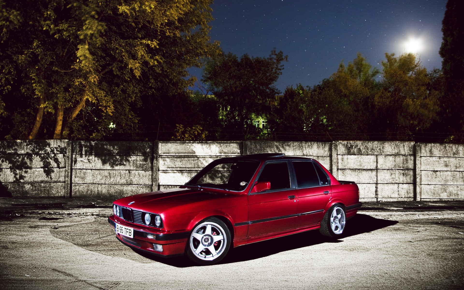 Bmw E30 - HD Wallpaper 