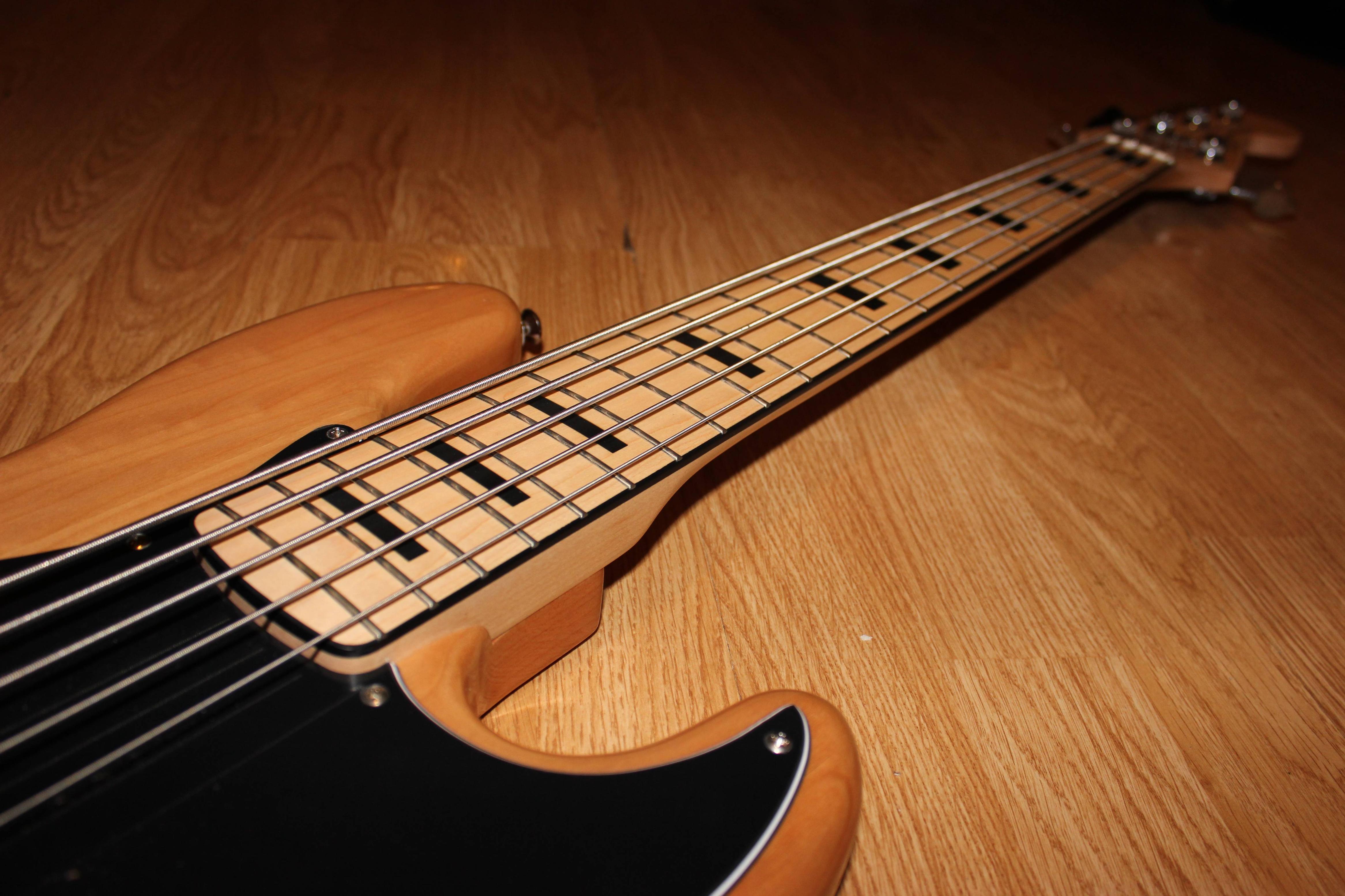 Bass Guitar Wallpapers - Fender Jazz Bass Hd - HD Wallpaper 