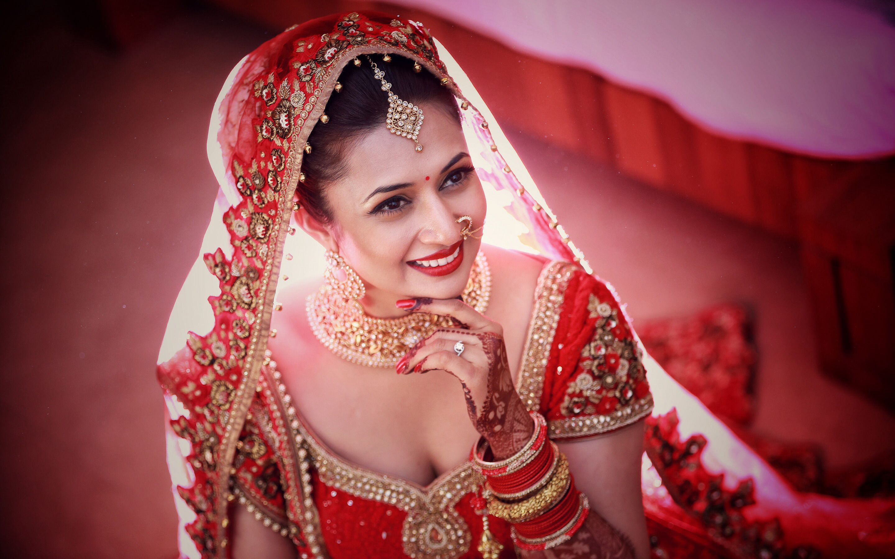 Bride Wallpapers 
 Data-src /full/1657550 - Divyanka Tripathi - HD Wallpaper 